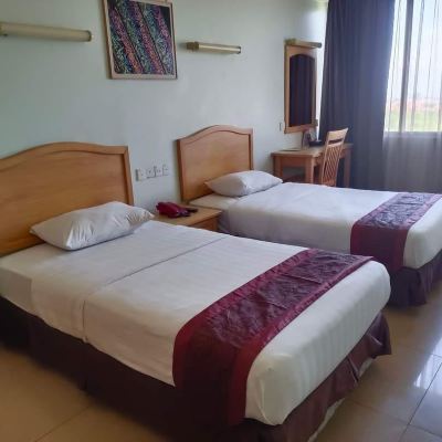 Bilik Kembar Mewah Kupon Li Hua Hotel Bintulu