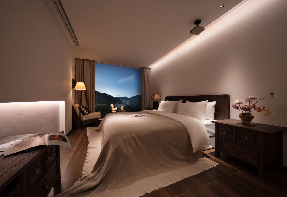 桑夏.观景大床房-零压床垫︱智能客控︱极米投屏