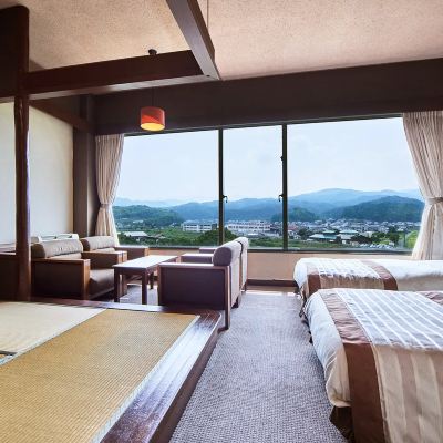 禁煙【和洋室】7.5畳＋ツインベッド[37平米] 三朝ロイヤルホテル クーポン