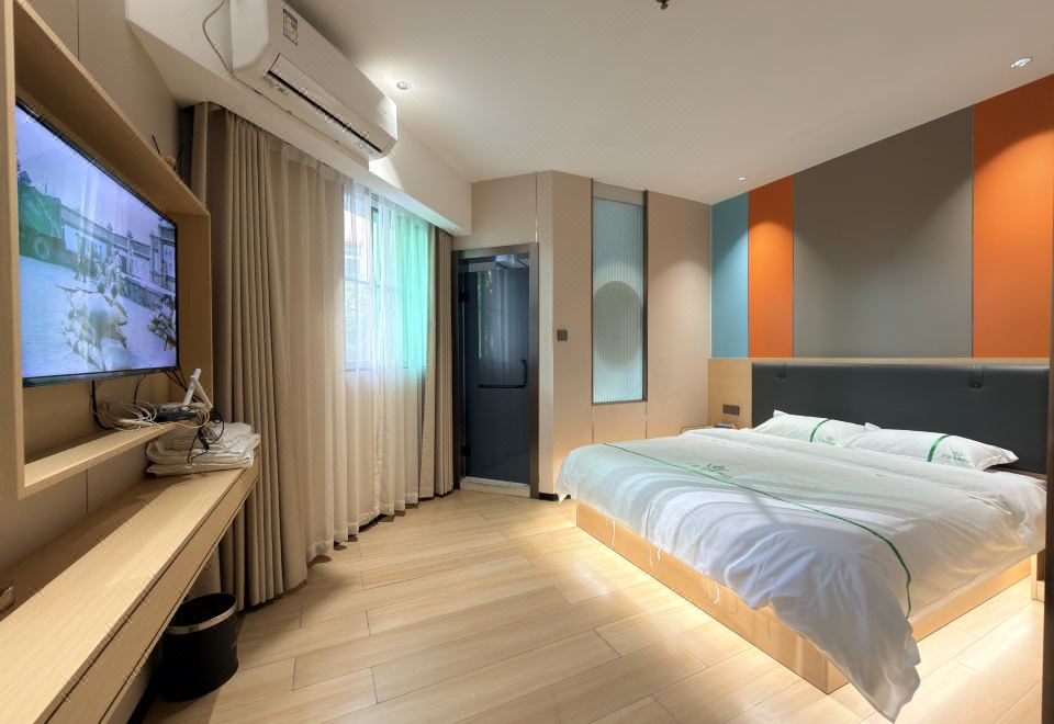 娱乐棋牌大床房