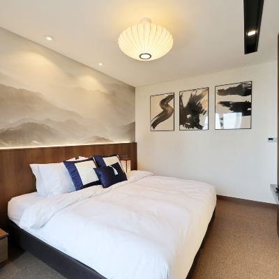 Gloucester Korean Suite Kintex by K-Tree Promo Code