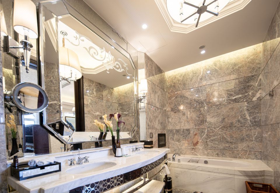 园景套房（浴缸）