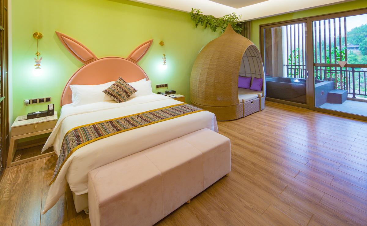 酒店B栋卡通大床房I独立泡池