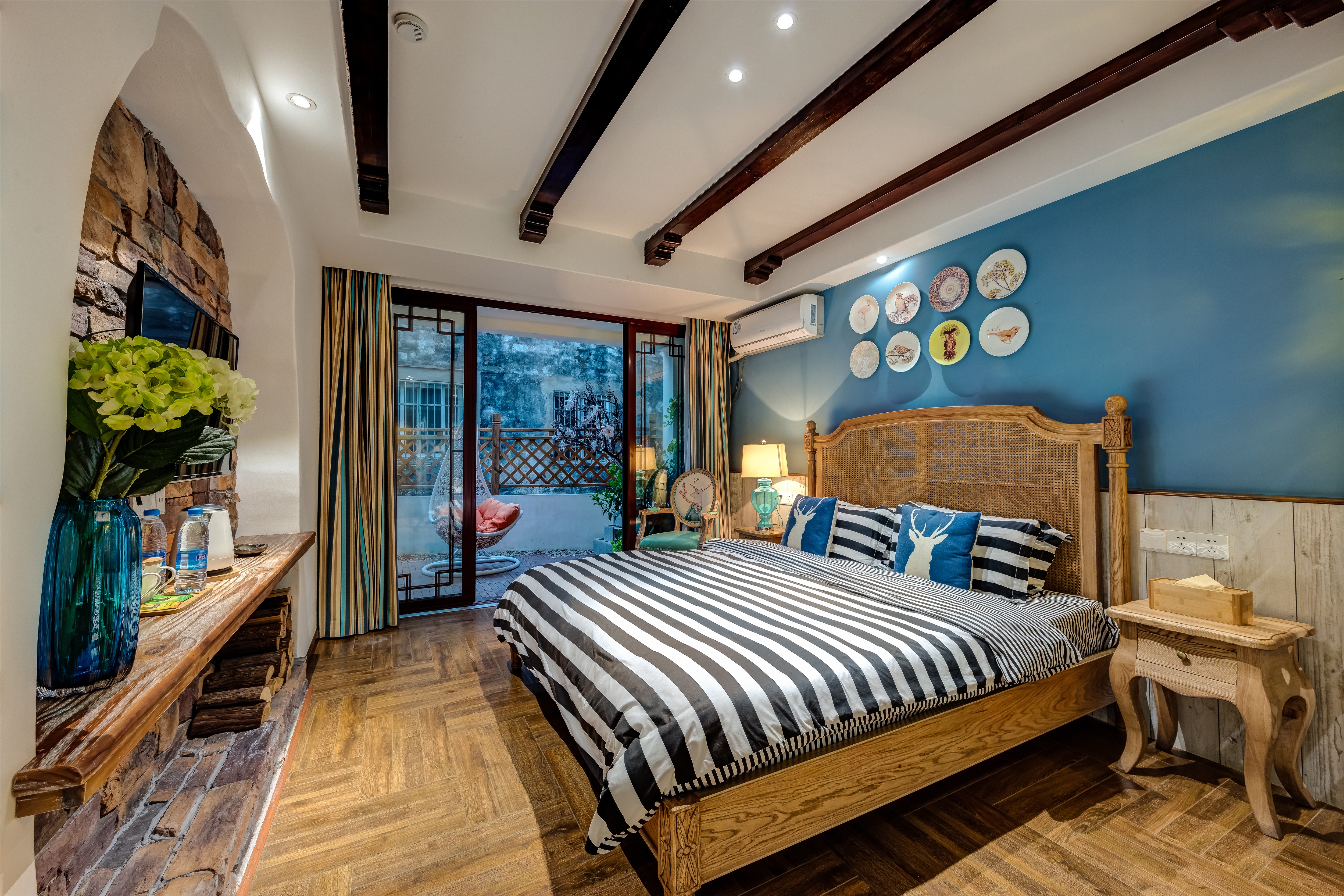 庭苑六卧整栋（6居8床6衞）