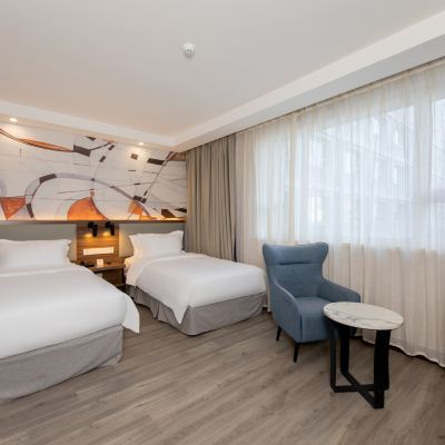 豪華雙床房 康福瑞飯店（北京首都機場新國展店）優惠