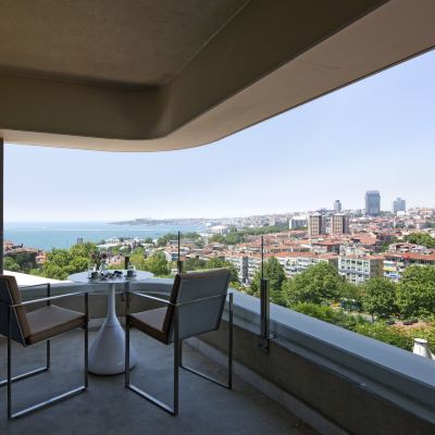 Bosphorus Suite With Balcony