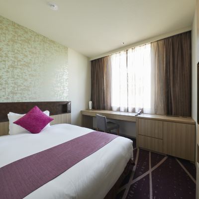 スーペリア セミダブルルーム ホテルメトロポリタンさいたま新都心 クーポン