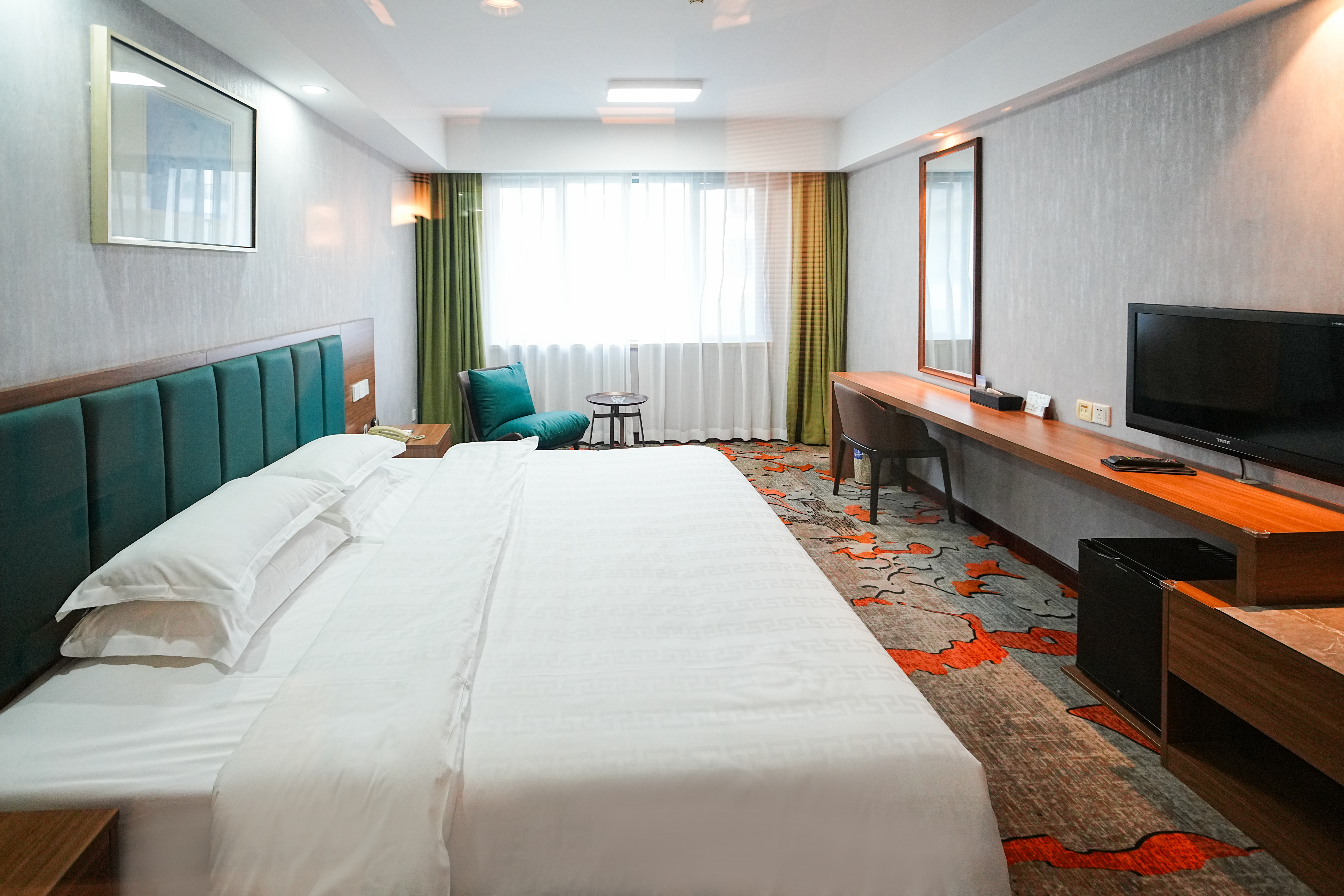 园景雅致大床房