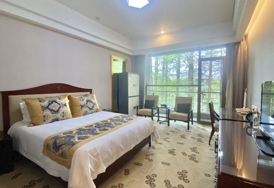 East Lake Hotel Wuhan2 Deluxe Single Room - Lake-View