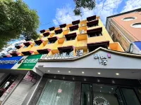 YiShanHe Hotel