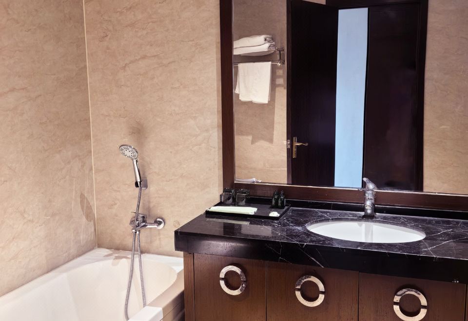 普通标准间（无窗）