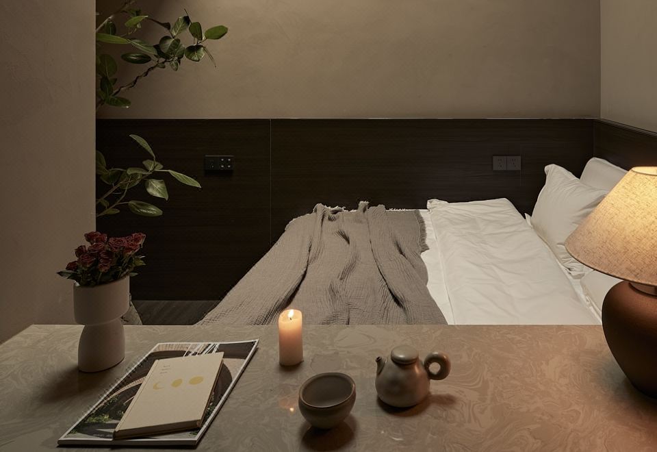 星空大床房（星空窗頂+巨幕影院+全屋智能+新風系統）