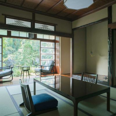 ＜菫＞ 和室一間（お布団タイプ） おちあいろう クーポン