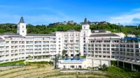 Twin Lakes Hotel near Tagaytay