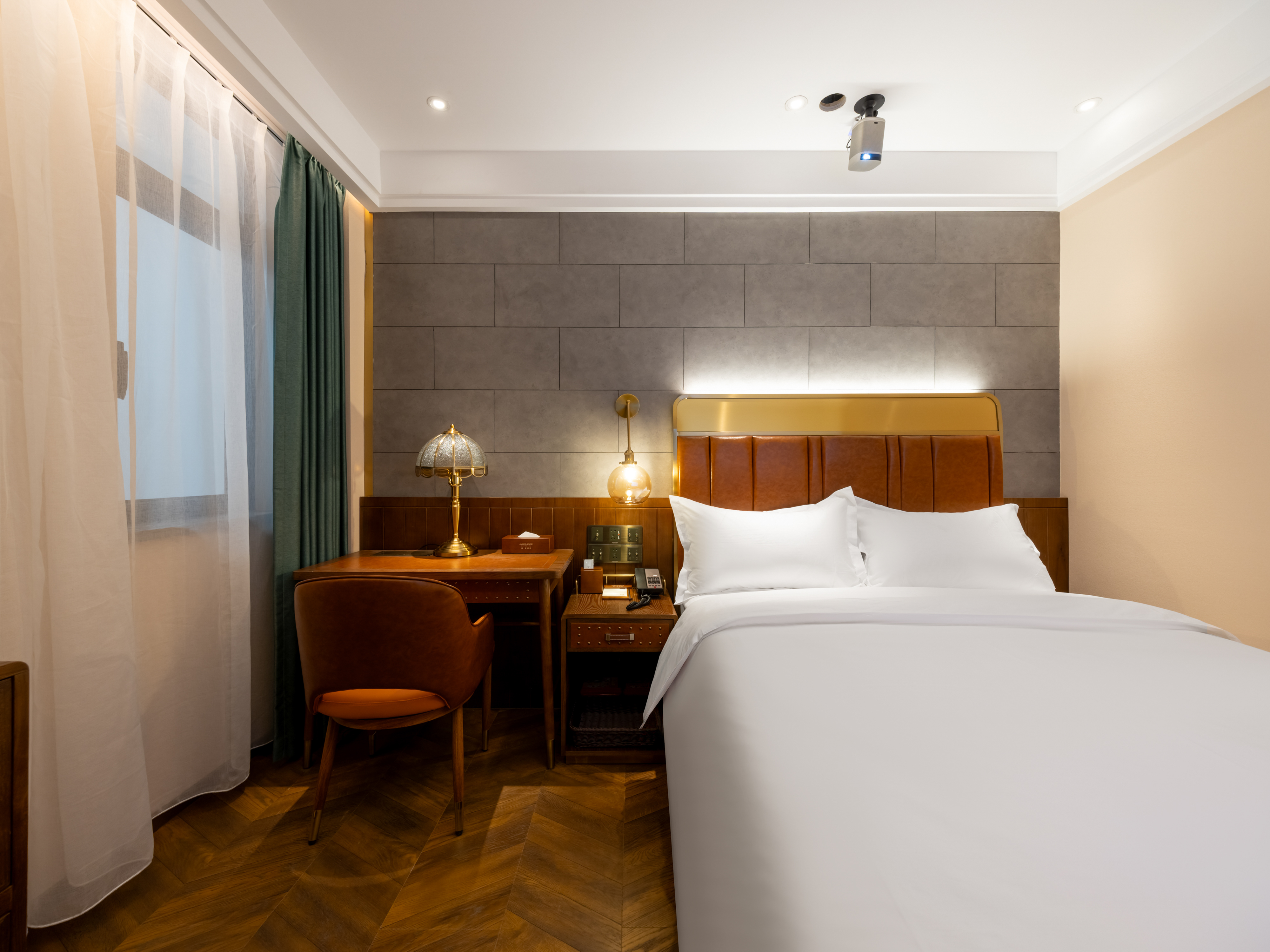 浪漫星空影视大床房