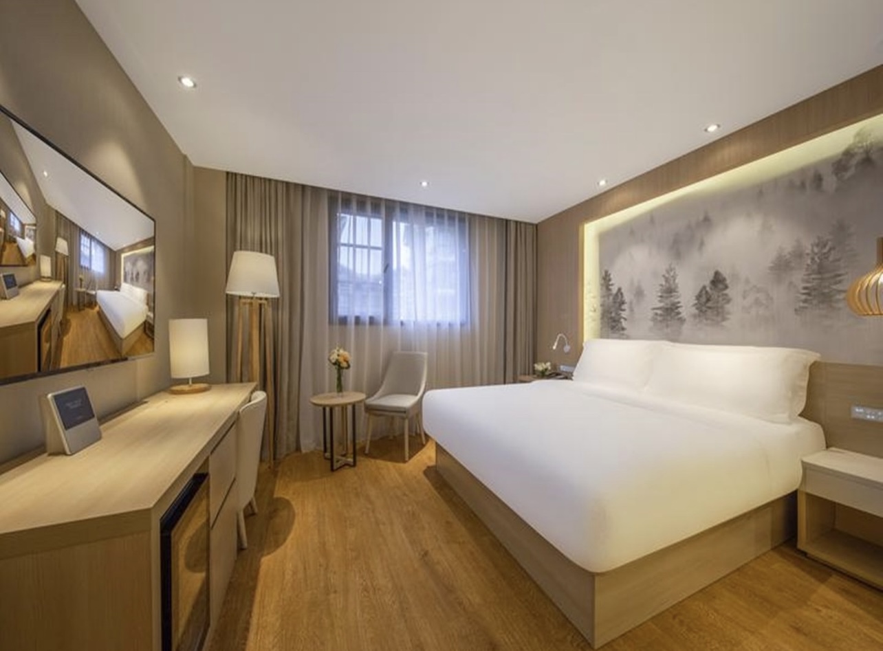 大床房（小冰箱）