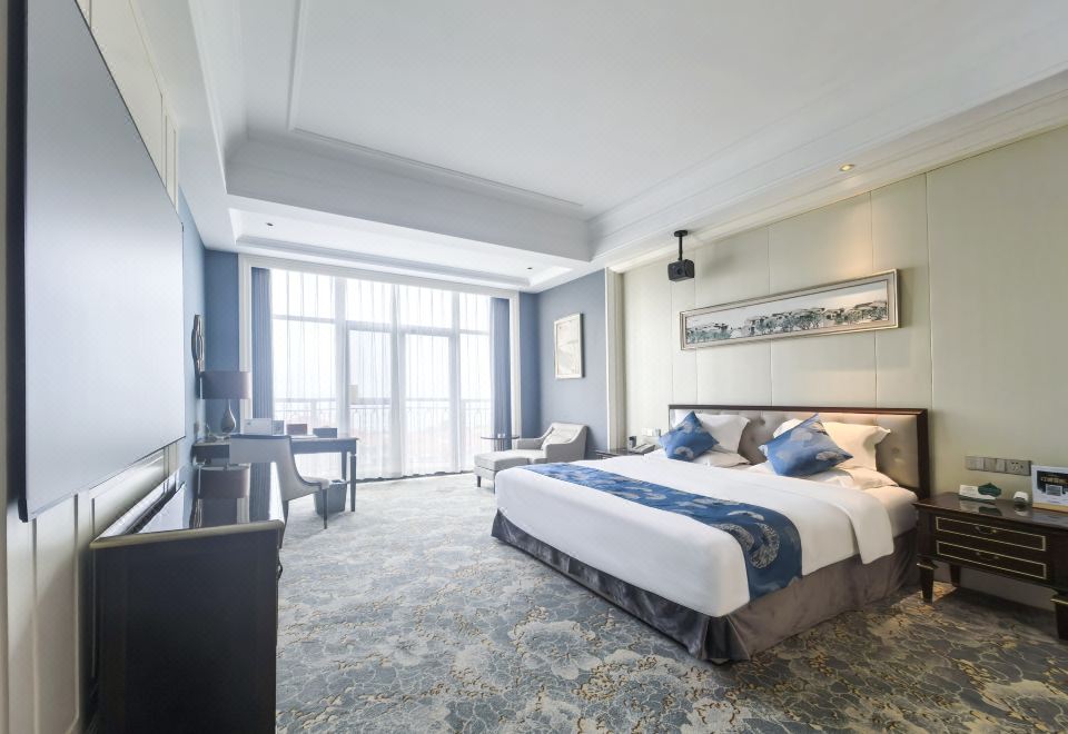 湖景影音大床房