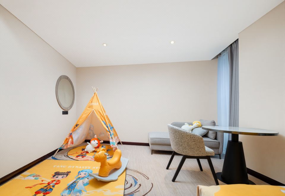 Manli Hotel ShenzhenFamily-friendly Family Room