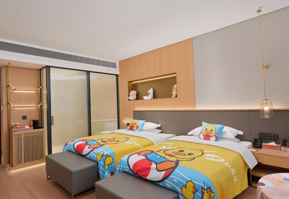 開心鴨主題親子房