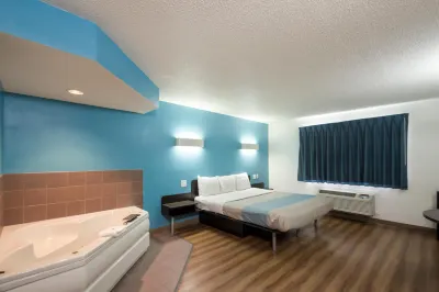 Motel 6 Rothschild, WI Hotel a 