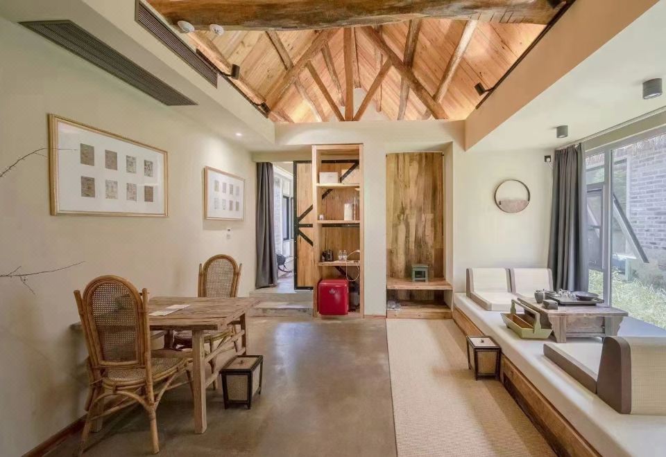 Family Smart Suite - 1-Room (1 Living Room)