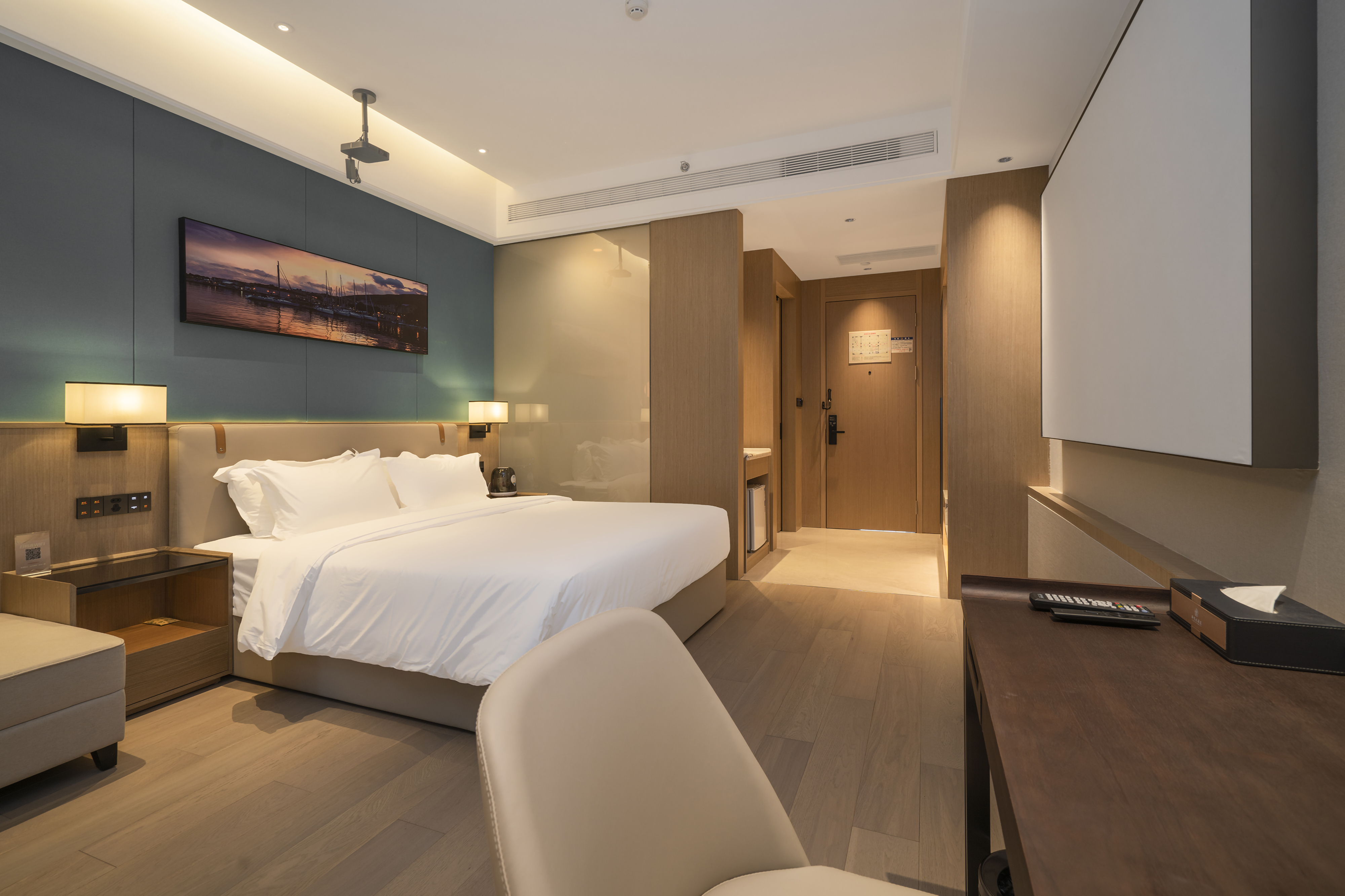 影视大床房【品牌巨幕投影+助眠床垫+羽绒恒温被芯】