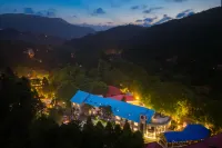 Lushan Zhihong Hotel (Meilu Store, Guling Street, Mount Lushan Scenic Zone)