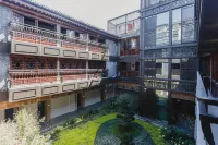 Tongyin Hotel