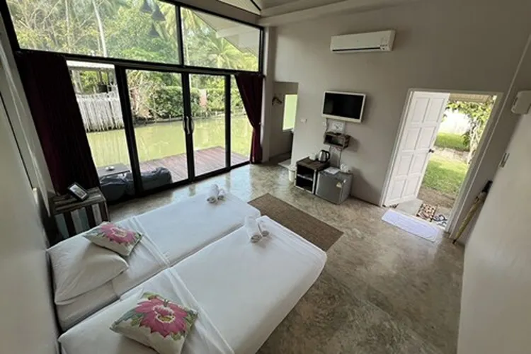 ห้องดีลักซ์ วิวแม่น้ำ