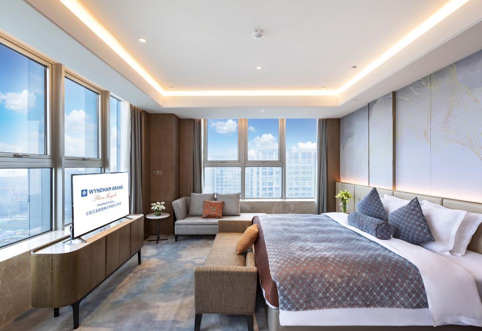 至尊高空城景总裁套房-养生减压