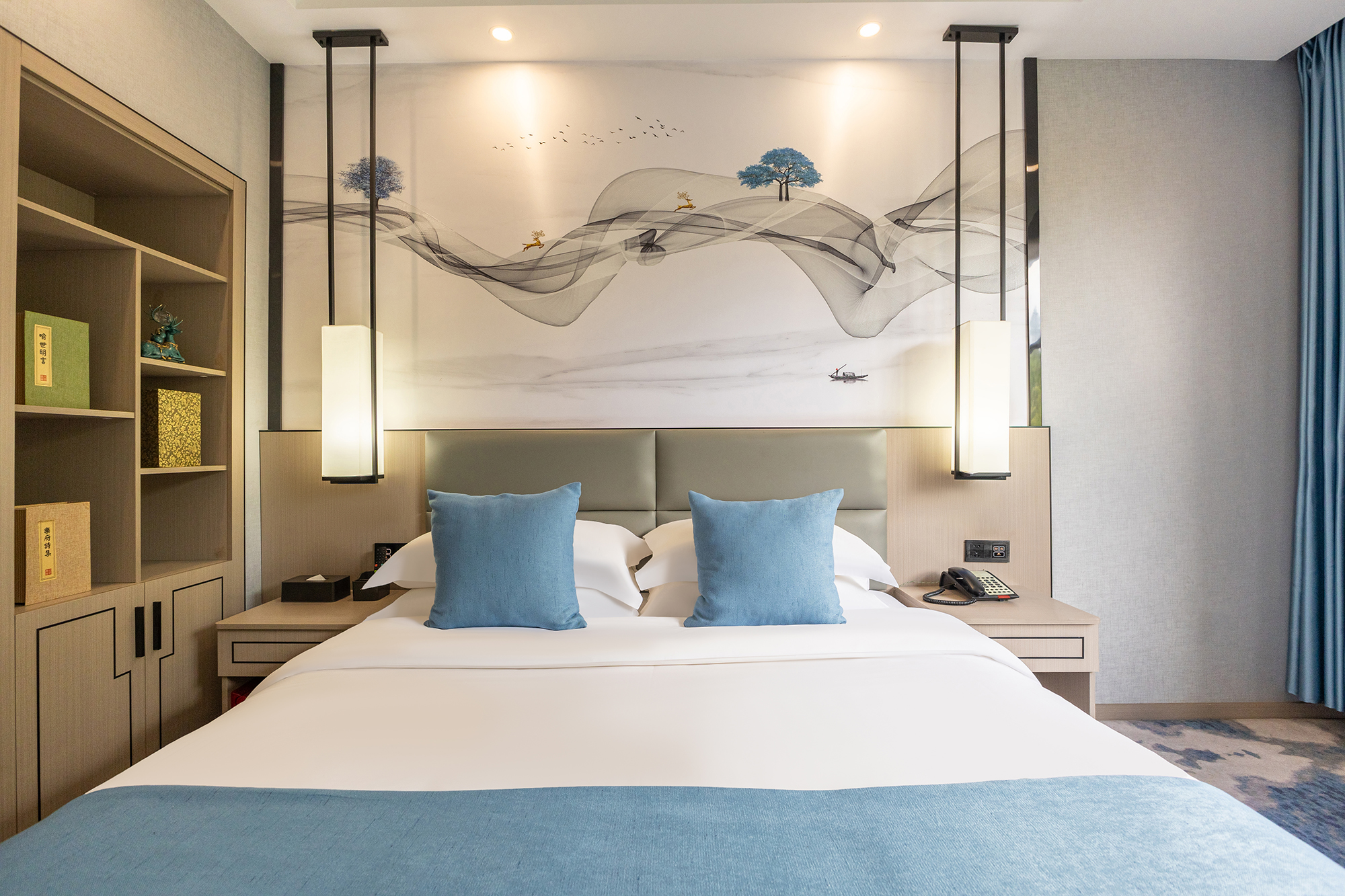 豪华观景单间（轻时尚+尽享山景+休闲椅）