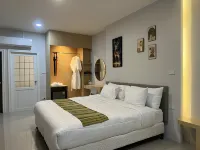 Phosuk good dream hotel