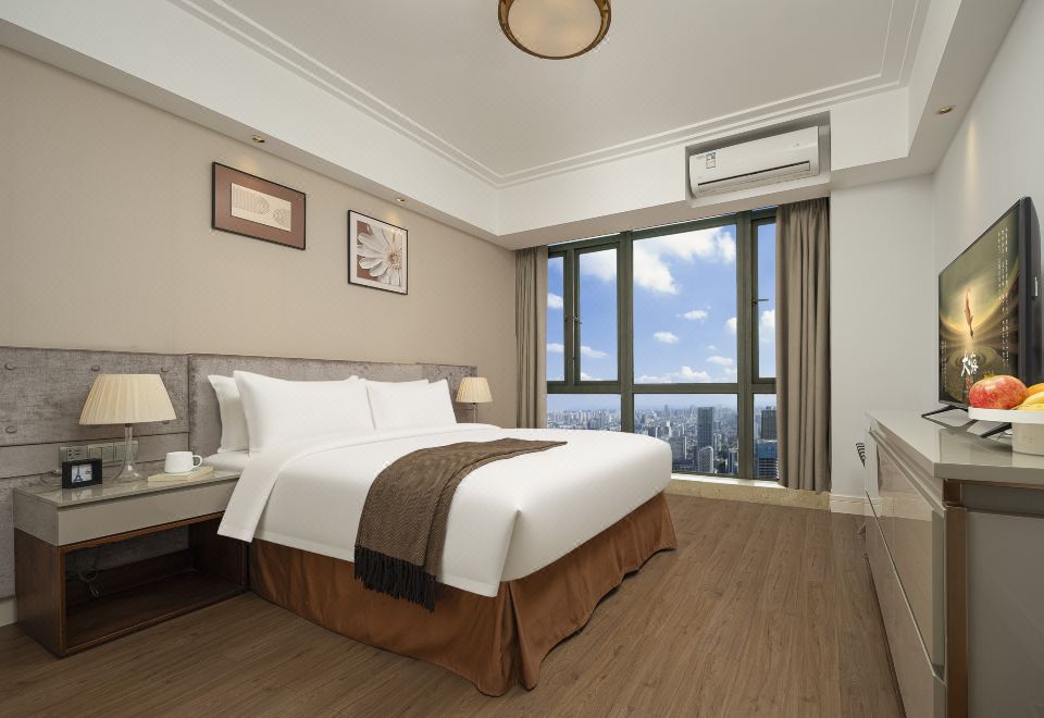 Lanyue Two-Bedroom Executive Suite (Tianfu City View + Tub + Washer-Dryer)
