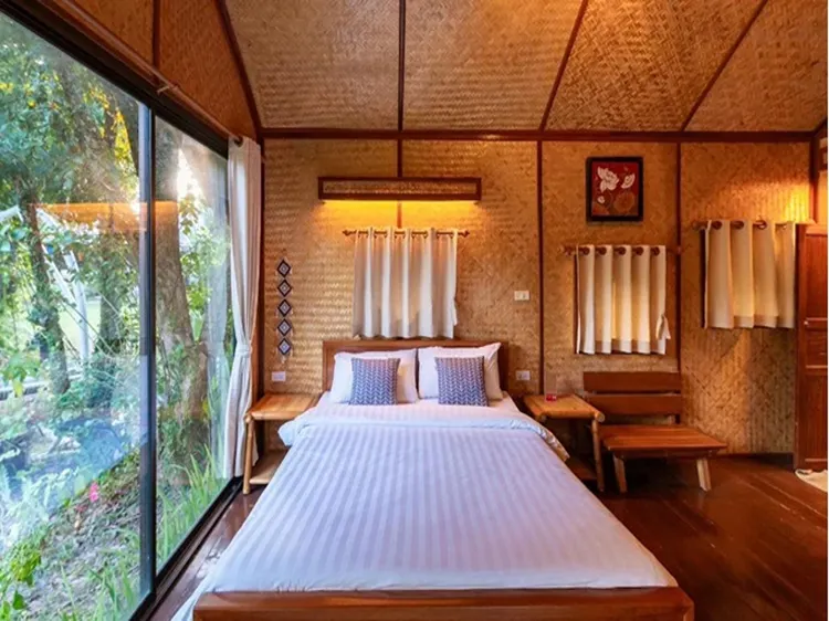 Bamboo Cottage K2
