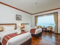 Champasak Grand Hotel Hôtels à : Paksé