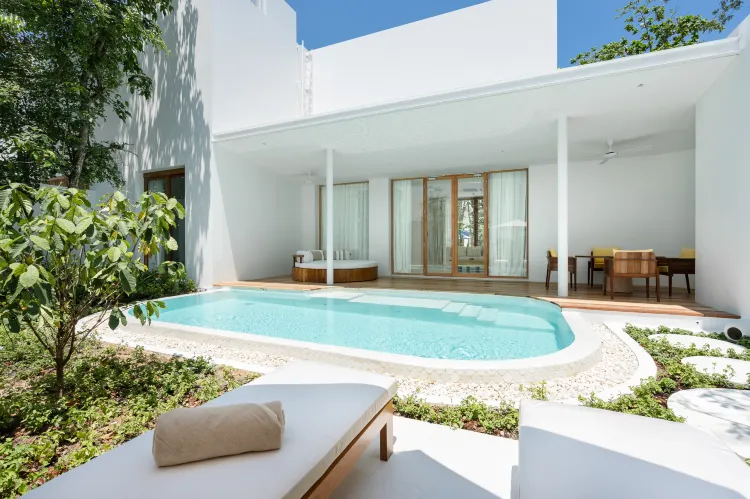 Garden 2 Bedroom Family & Friend Grand Villa