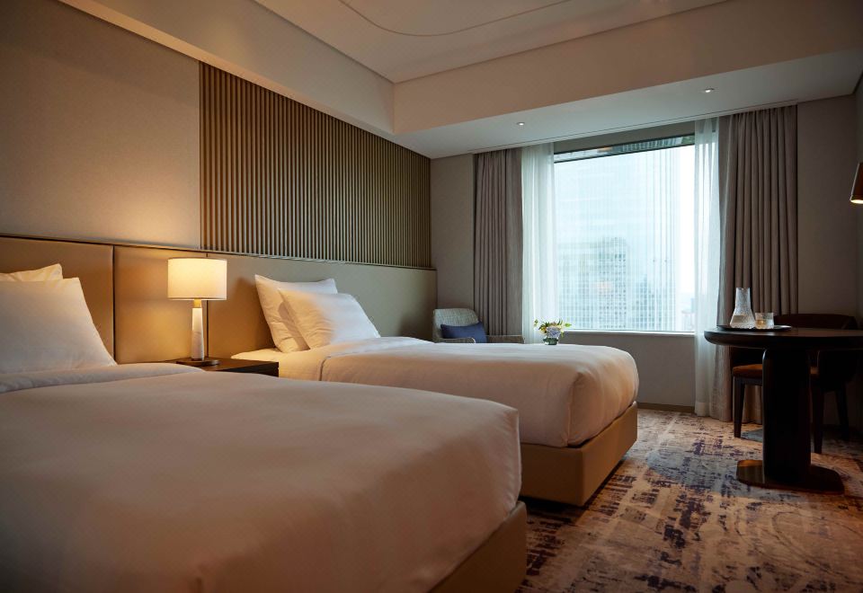 湖景豪華雙床房