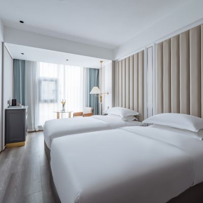 樂享靜逸雙床房（酣睡床墊） 美豪飯店（昆明火車站大悅城店）優惠