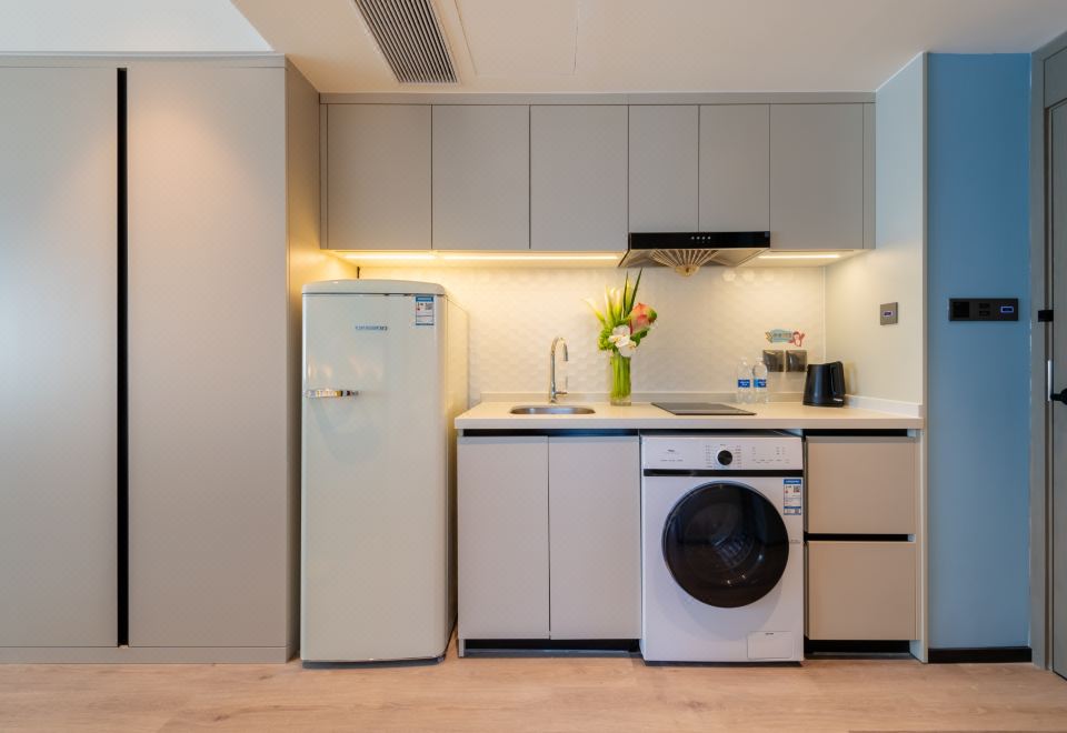 星仔·高级亲子房（洗烘一体机+华为智慧屏+大冰箱）