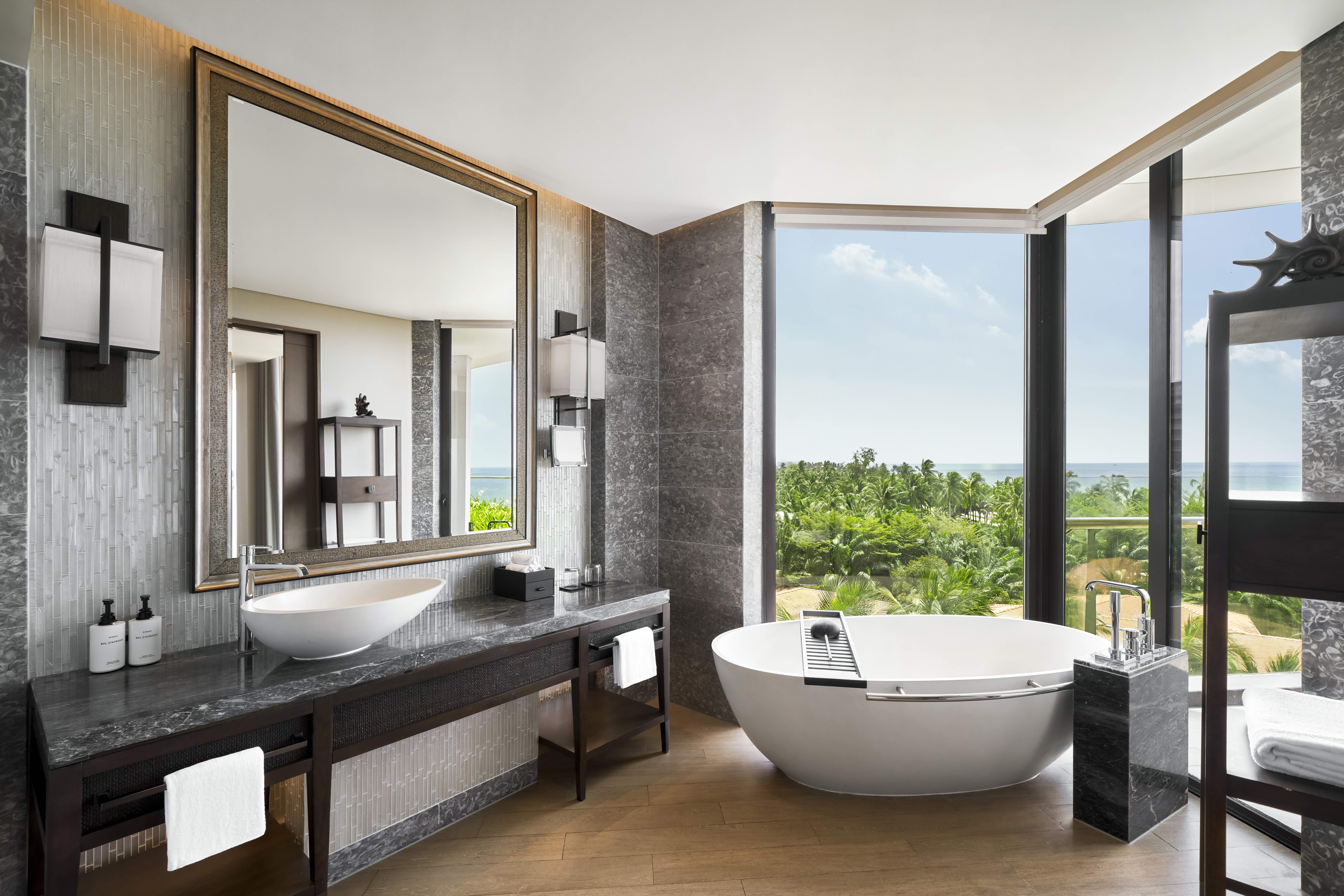 海景经典特大床房