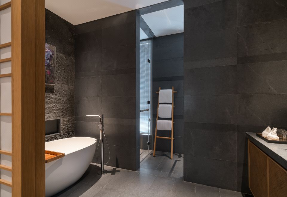 湖雅阁三卧室别墅