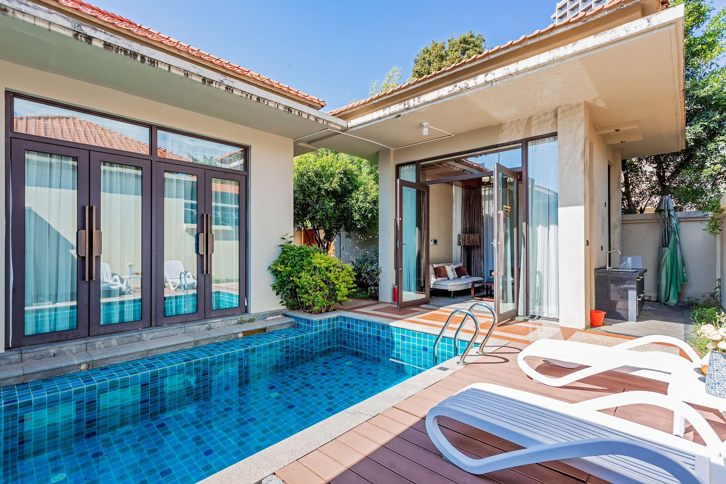 私家泳池别墅·一室一厅