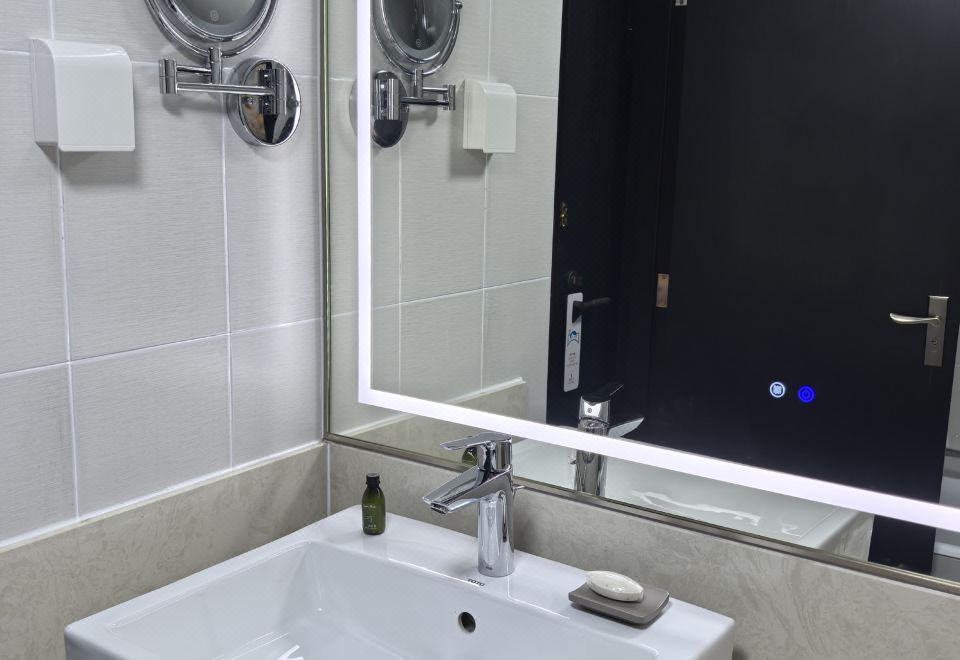 智享呼吸大床房