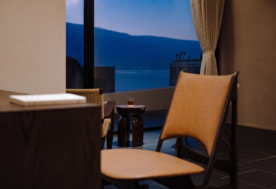 海景高級特大床房03「戴森吹風機+全屋智能」