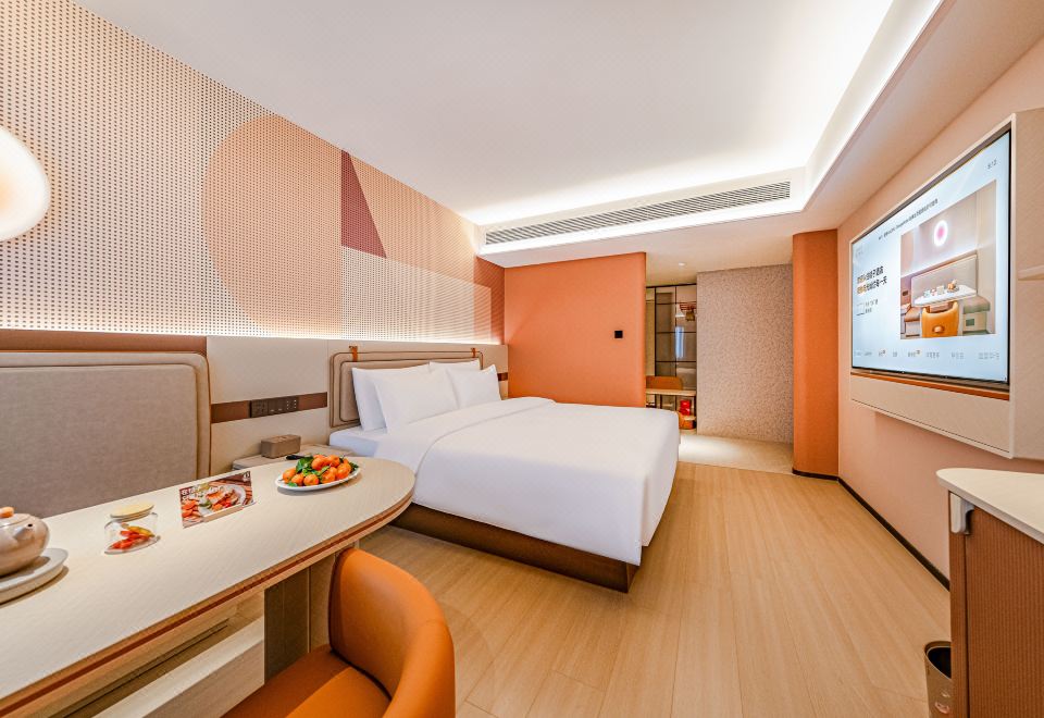 大床房【护脊床垫+65寸电视投屏+小冰箱】