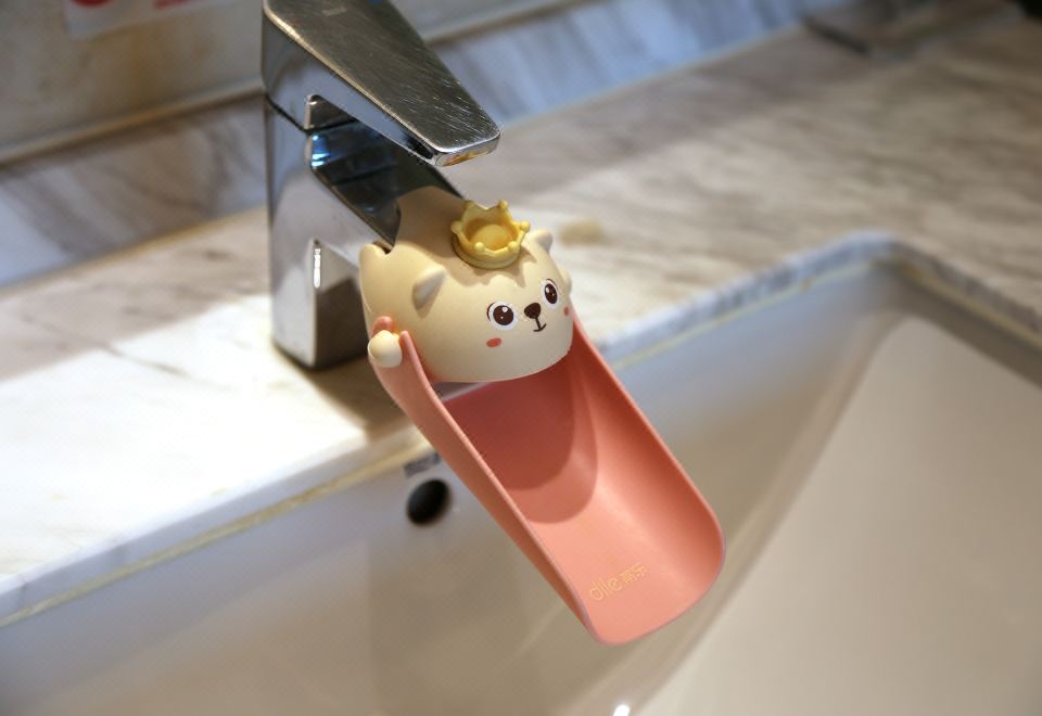 维景奇媛主题家庭房