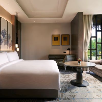 Two-Bedroom Villa With Lake View Kupon Double Tree by Hilton Putrajaya Lakeside