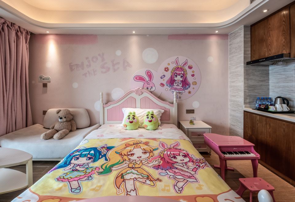 酷芽巴啦啦海景家庭房（子母床）