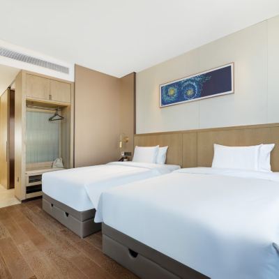 舒眠城景雙床房（雲感床墊·落地城景·全屋智能） Amigo米閣睡眠飯店（深圳北站店）優惠