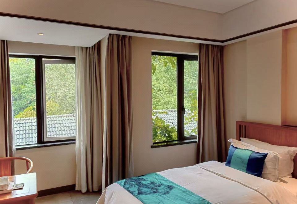 Hangzhou Shusheng Longjing HotelCozy Family Room